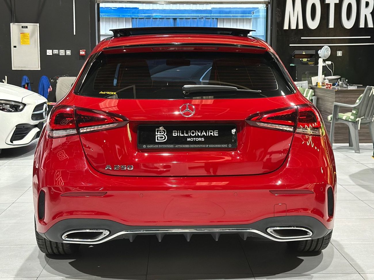 Mercedes-Benz A 250 Premium + 2.0L MERCEDES-BENZ A250 | GCC | 2019 | CLEAN CAR 1 OWNER