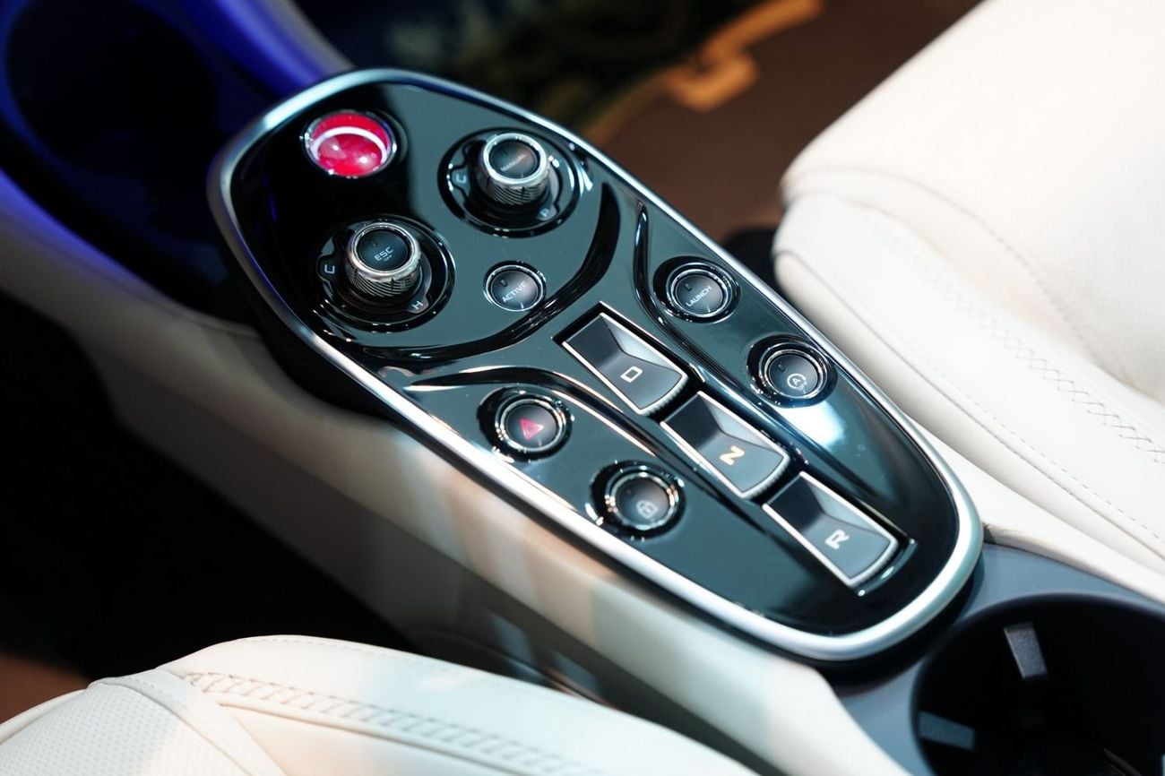McLaren GT STD 2023 McLaren GT, 612 HP Twin Turbo V8, GT Comfort, Bowers N Wilkins, McLaren Warr + Serv!!
