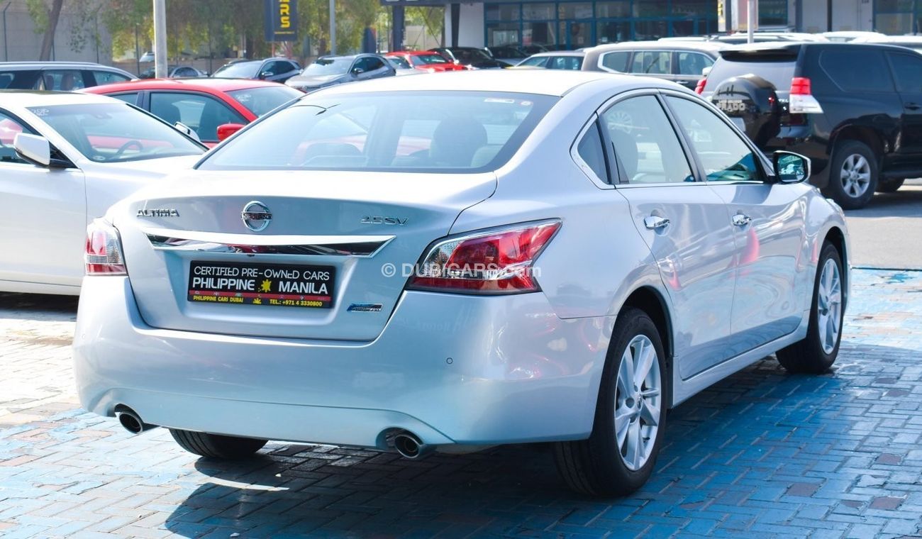 Used Nissan Altima 2.5 SV 2015 for sale in Dubai 547295