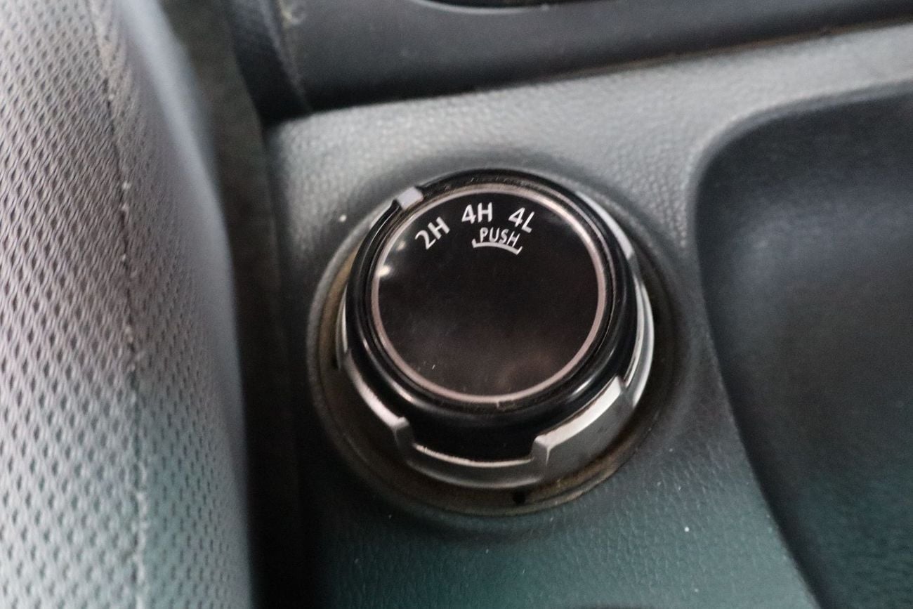 ميتسوبيشي L200 GLS 2.4L