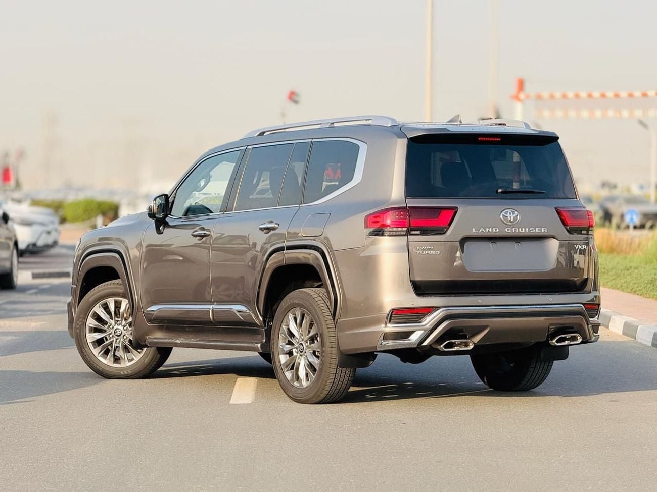 تويوتا لاند كروزر Toyota Land Cruiser Year 2023 Diesel Twin Turbo