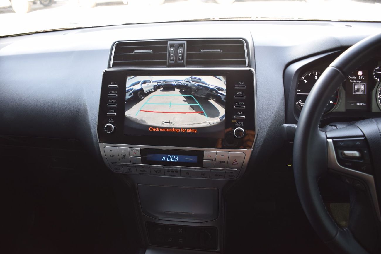 تويوتا برادو Diesel 2.8L 7 Seater. Service History Available