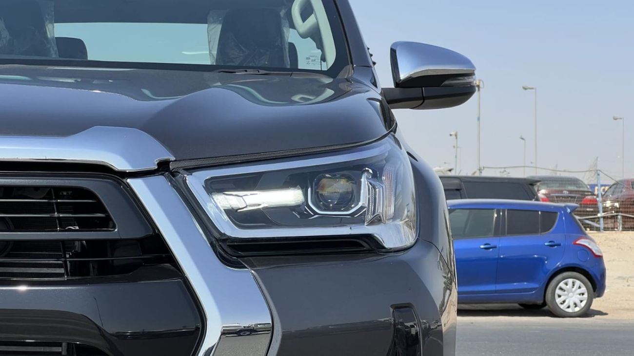 تويوتا هيلوكس S GLX 2.8L 4WD A/T