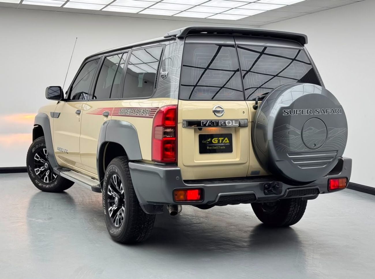 Nissan Patrol 2024 Nissan Patrol Super Safari 4800 VTC, 24/06/2029 Nissan Warranty, Nissan Service History, GCC