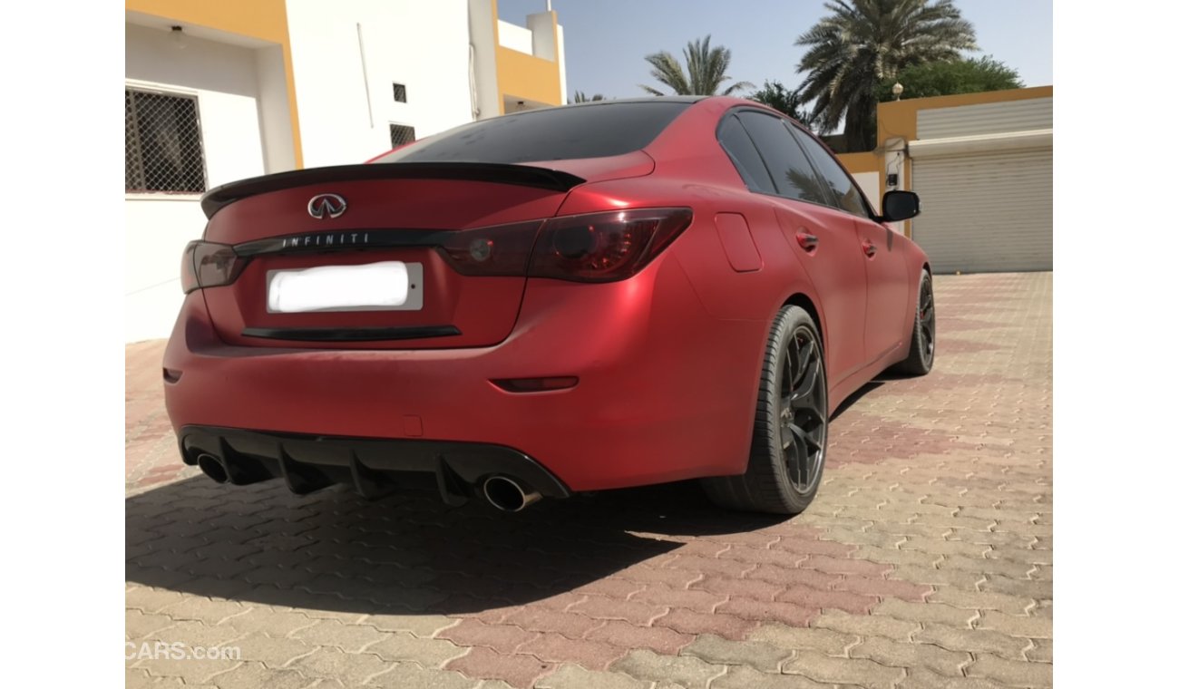 إنفينيتي Q50 3.7 Sport