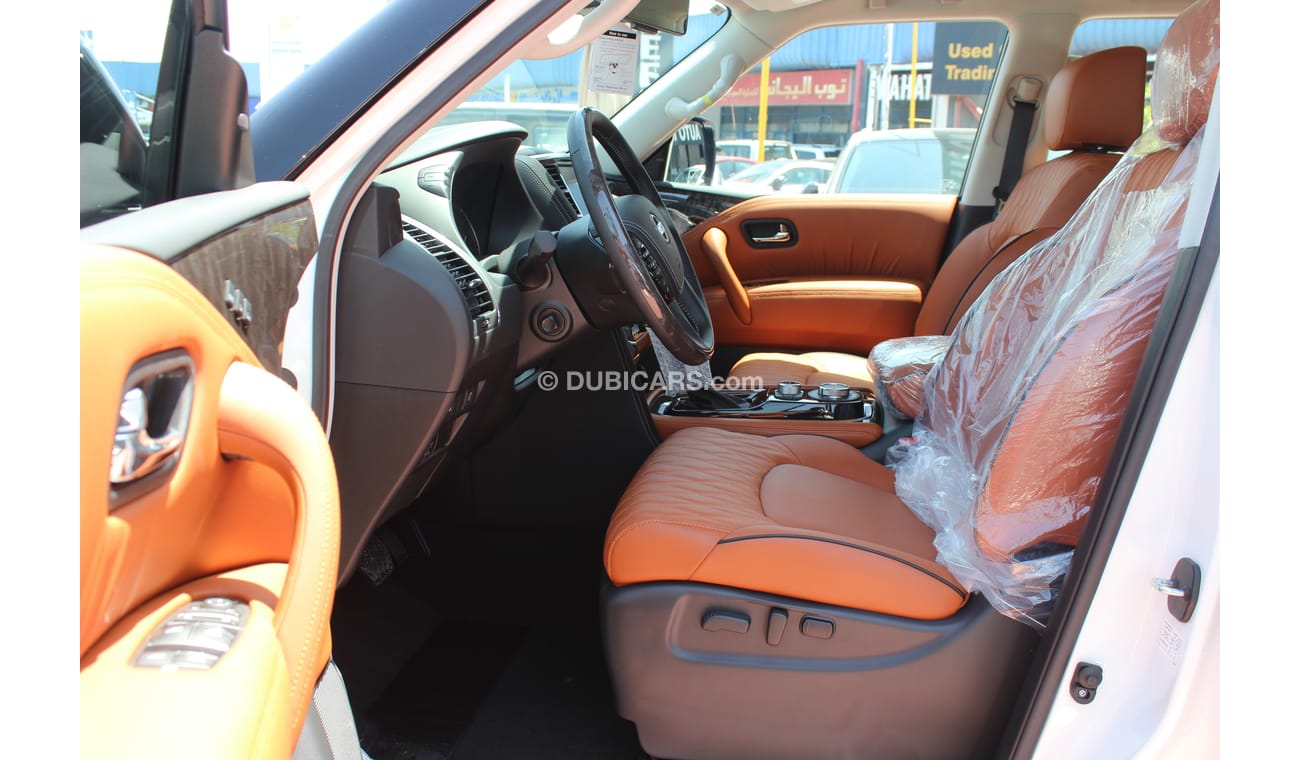 Nissan Patrol (2020) V6 platinum Gcc 3 Years Local Delar Warranty