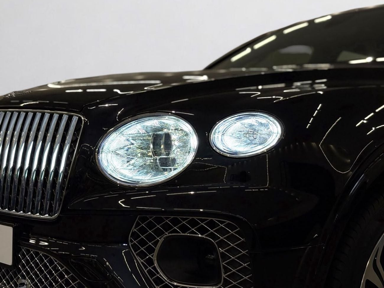 Bentley Bentayga AZURE