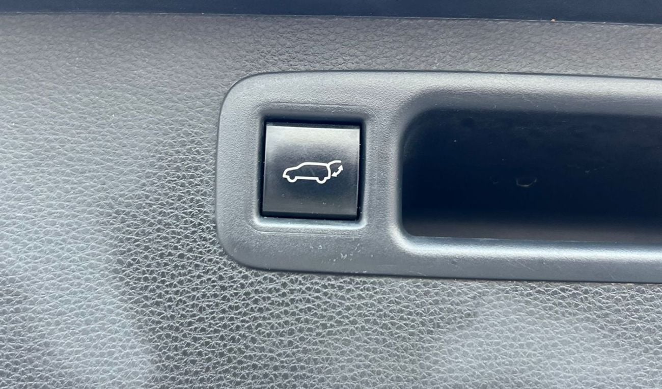 Toyota Highlander 2023 Toyota Highlander Hybrid XLE Full Option - 2.5L V4 - AWD 4x4 - Rear Camera - Sunroof- Leather s