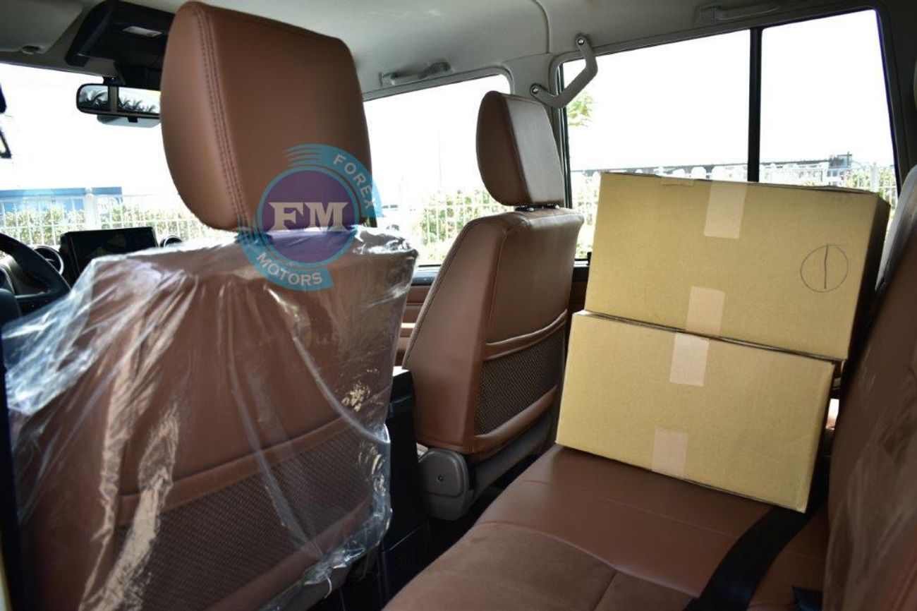 تويوتا لاند كروزر بيك آب 79 Double Cab 40th Anniversary LX-Z 2.8L Diesel Automatic