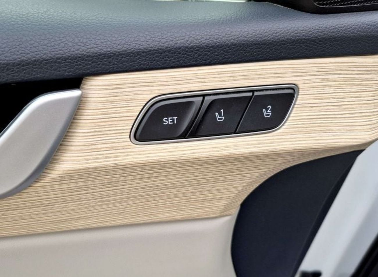 Hyundai Palisade Premium - Nappa 3.8L