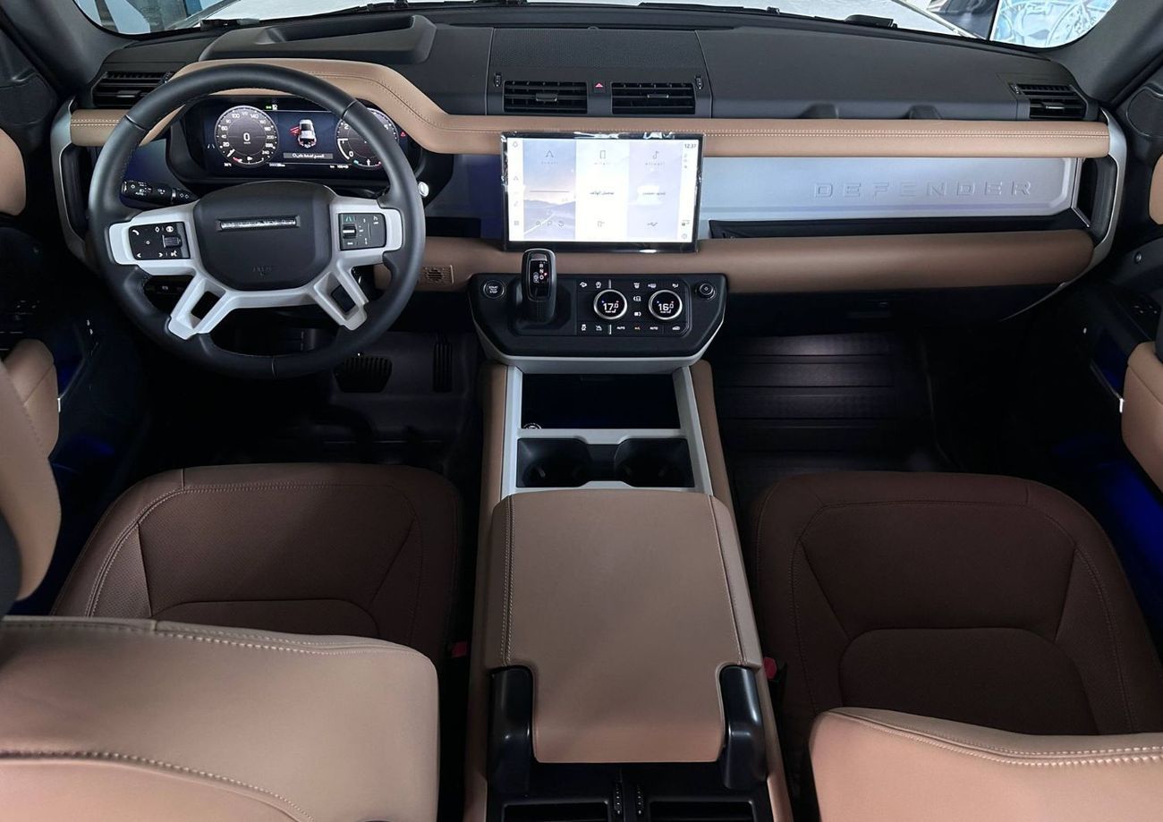 لاند روفر ديفندر P400 110 X-Dynamic SE 3.0L (5 Seater)