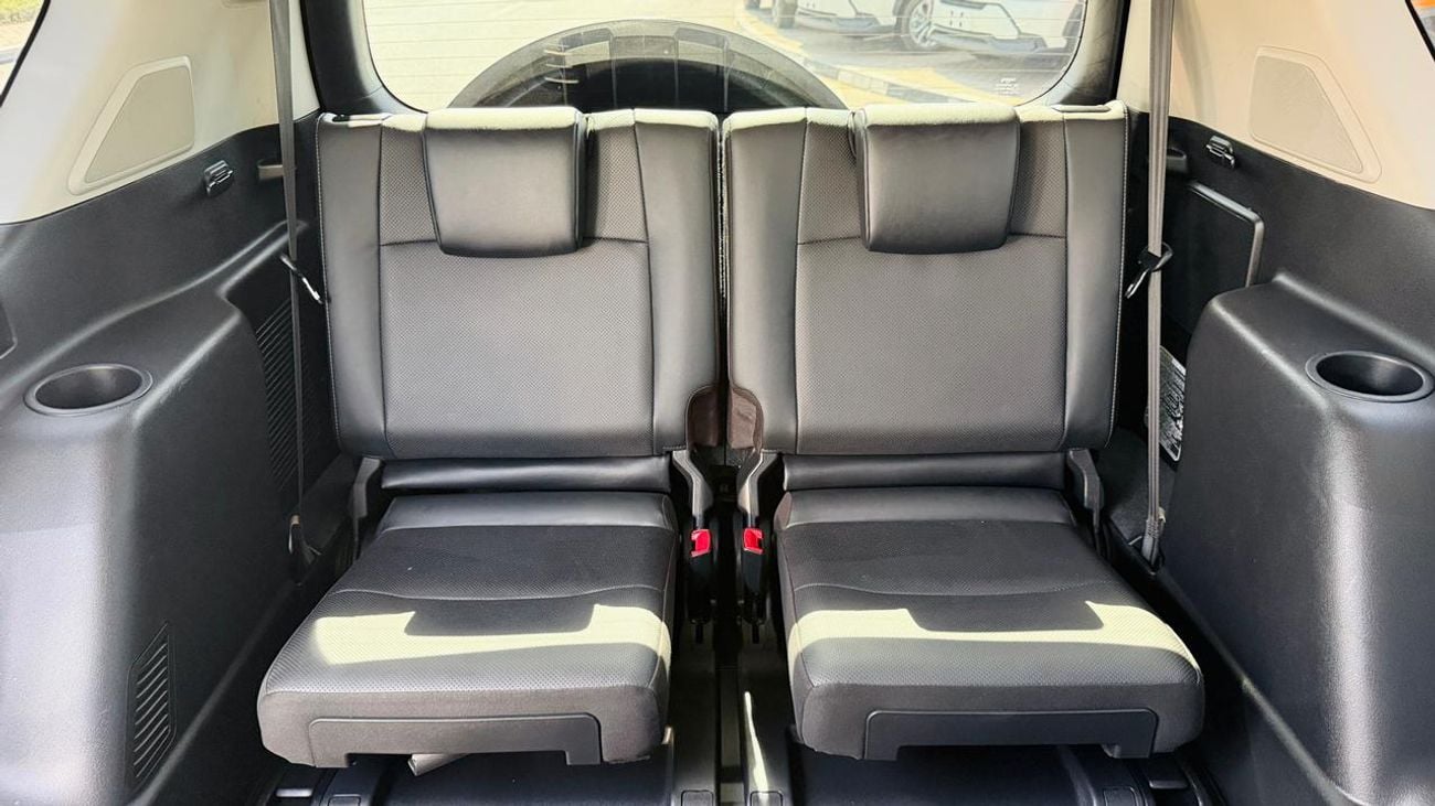 تويوتا برادو 2024 | 2.8L DIESEL | AT | RHD | VENTILATED SEATS | COOL BOX | SUNROOF | BACK TIRE | ELECTRIC SEAT | 