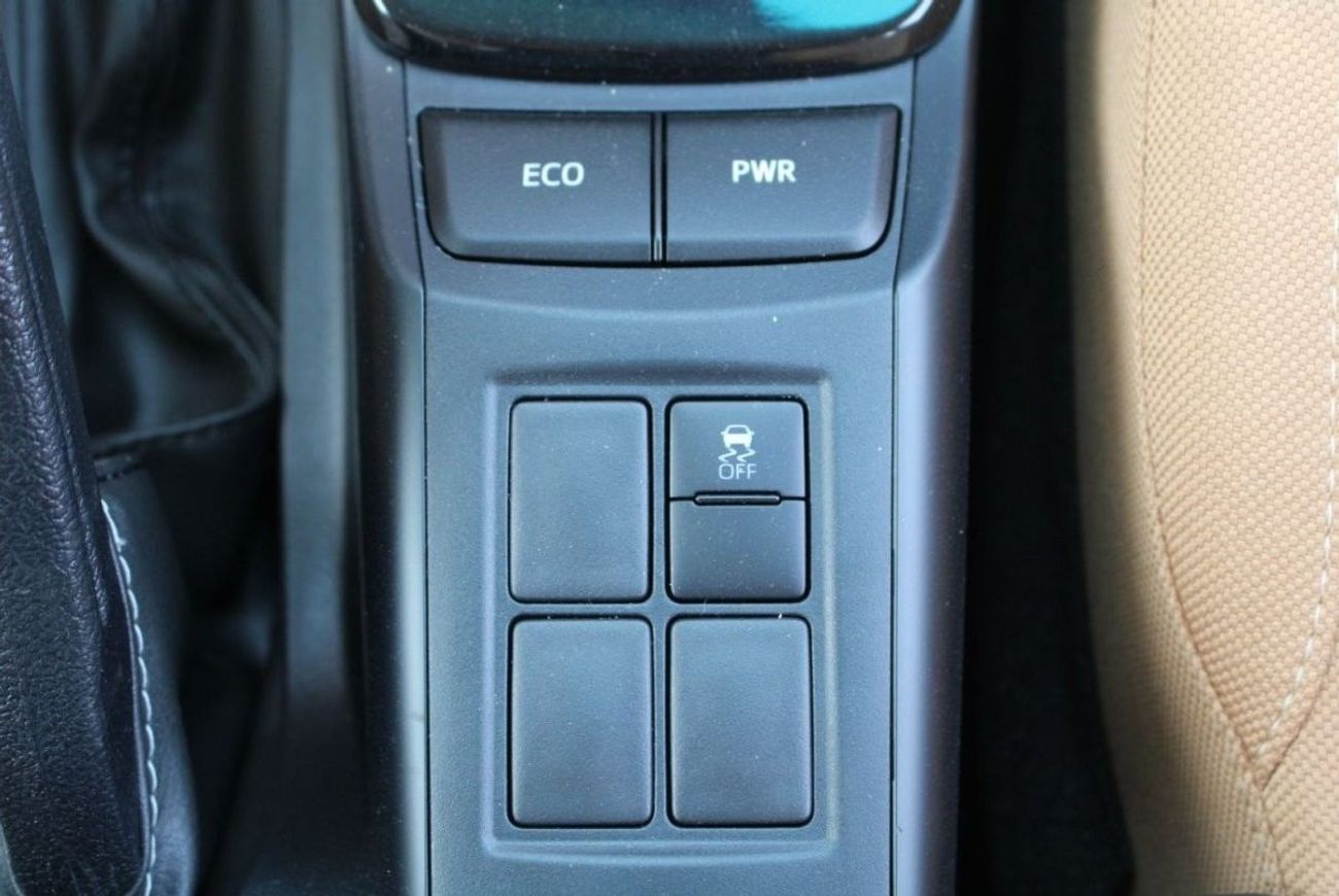 Toyota Fortuner TOYOTA FORTUNER 2.7L PETROL GRADE E GRADE AUTO