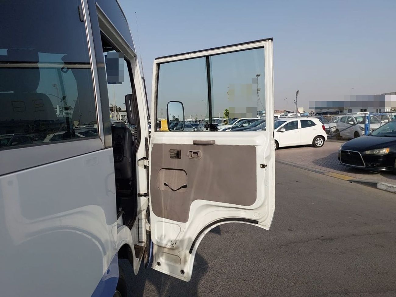 نيسان سيفيليان NISSAN CIVILIAN BUS RHD 2003 MODEL 4.1 L DIESEL AUTOMATIC(PM20798)