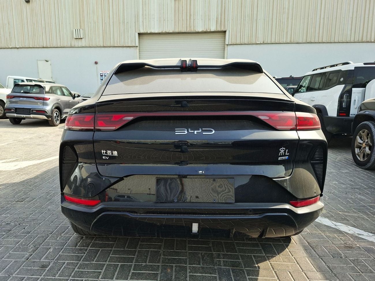 بي واي دي سونغ ل سيارة BYD Song L EV موديل 2025، قطعت مسافة 662 كم