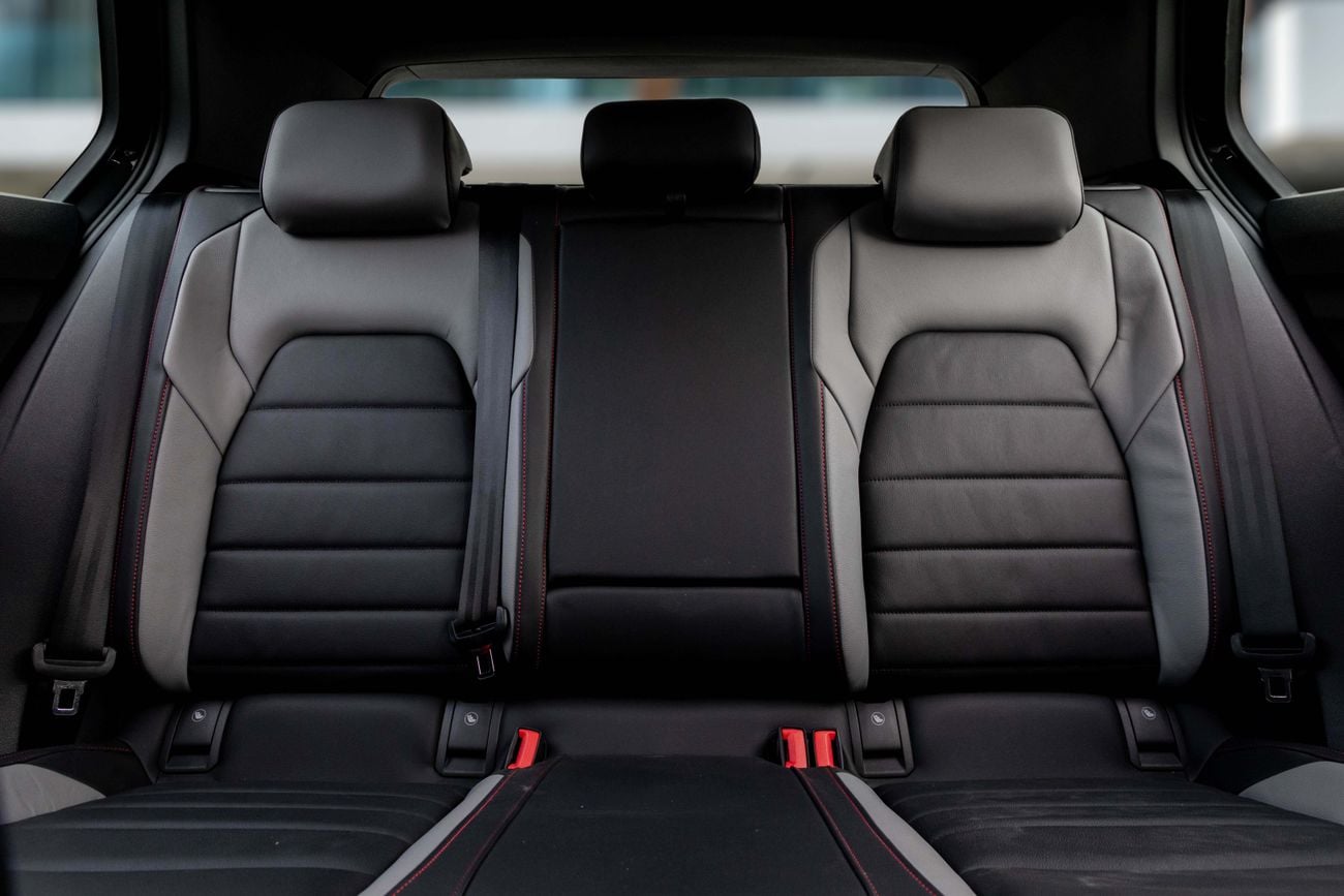 Volkswagen Golf Golf GTI FULL OPTION | 2,546 P.M | 0% Downpayment | Amazing Condition!