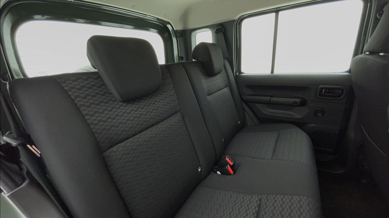 سوزوكي جيمني GL M/T 1.5 | بدون دفعة مقدمة | اختبار القيادة في المنزل