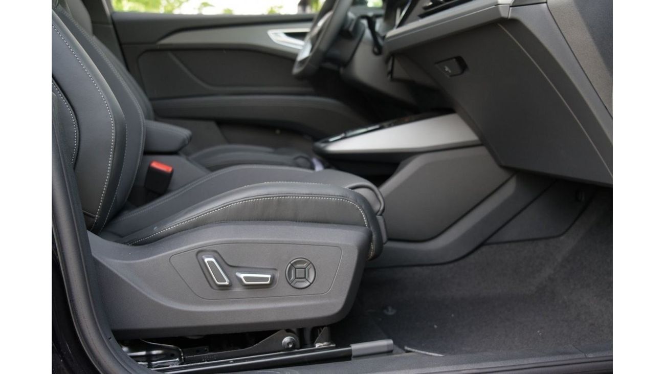 Audi etron 2023 | AUDI | Q5 E-TRON 40 | GLARE EDITION