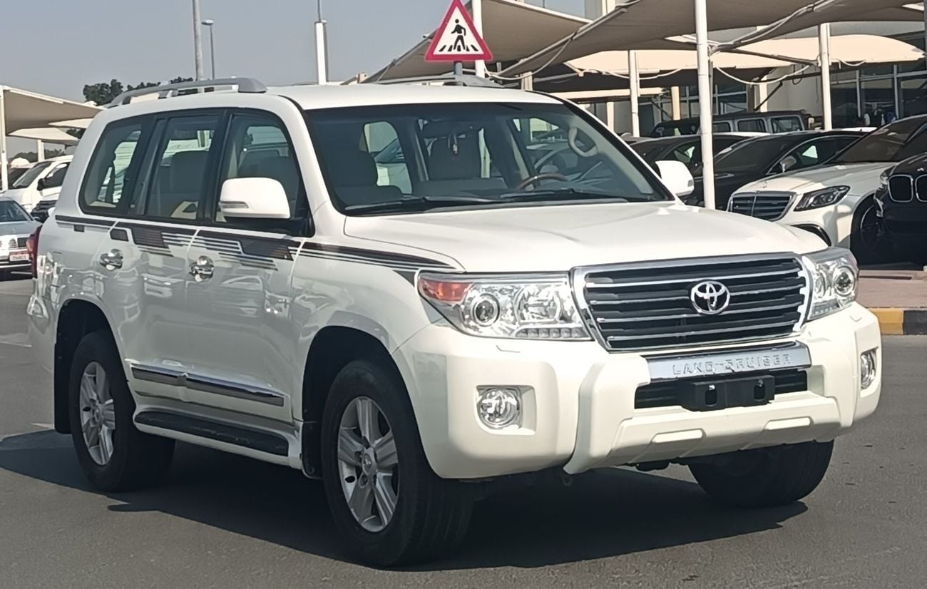 Toyota Land Cruiser GXR 4.6L