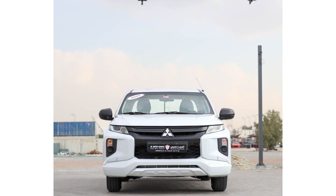 ميتسوبيشي L200 GL 2.4L (128 HP) Double Cab Utility Mitsubishi L200 2.4 L RWD 2020 GCC accident-free in excellent co