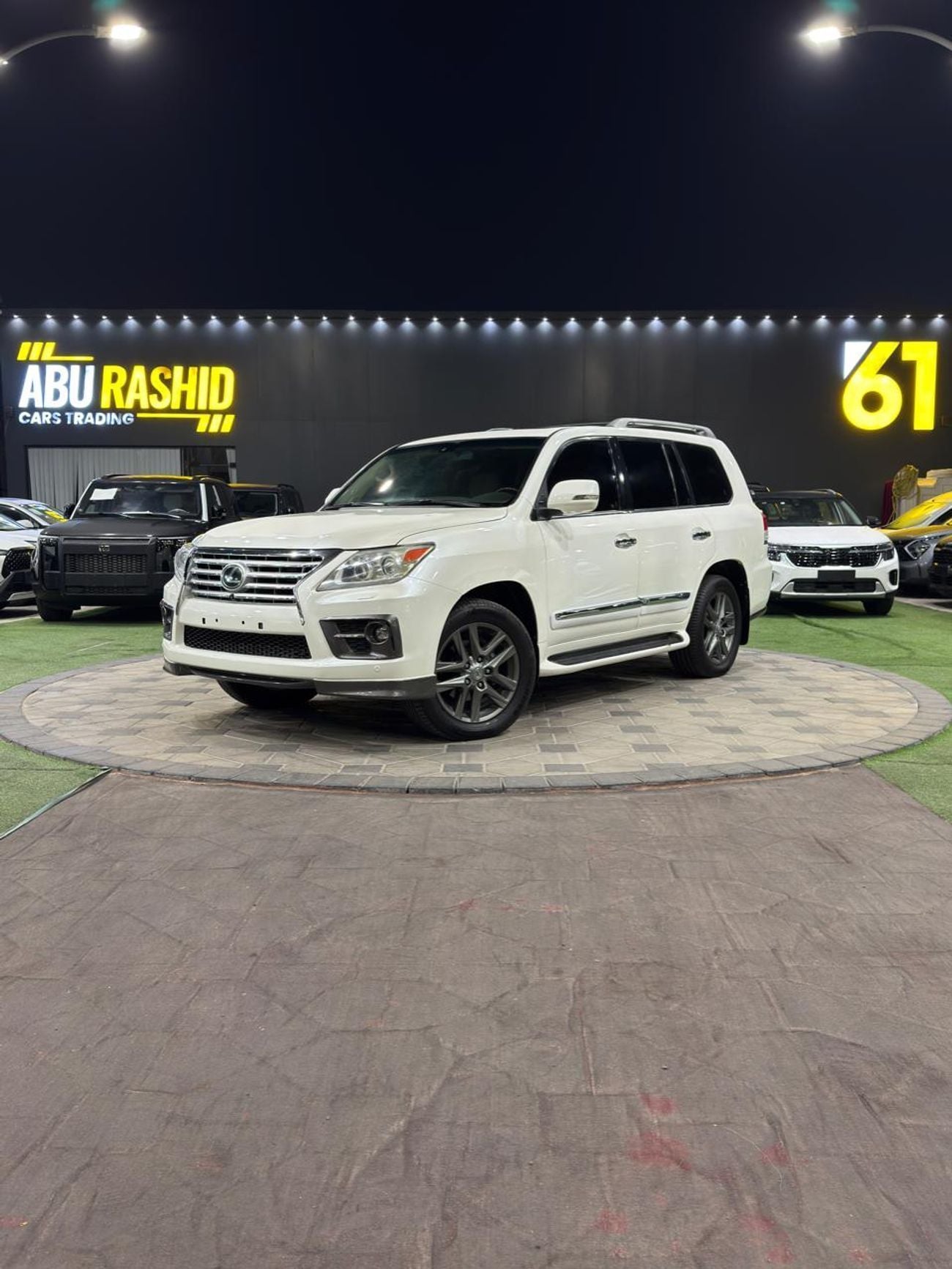 لكزس LX 570 NAVIGATION SPORT