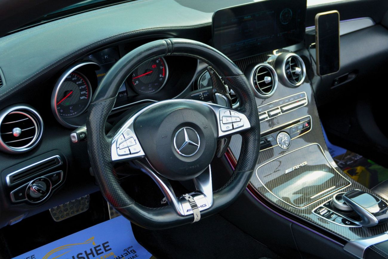 Mercedes-Benz C 63 AMG Std 4.0L Coupe