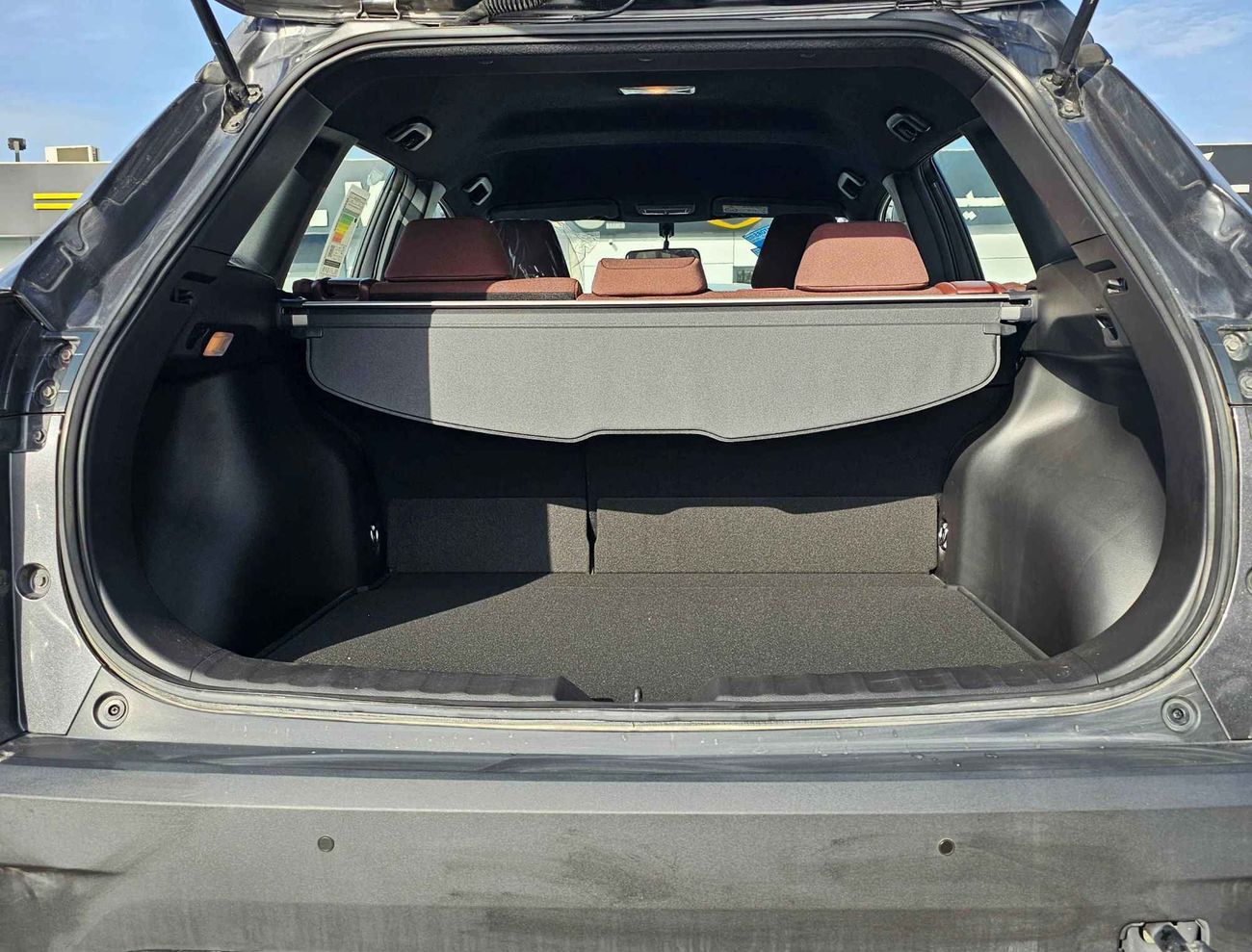 تويوتا كورولا كروس 1.8L Hybrid, Leather Seats / SPECIAL OFFER