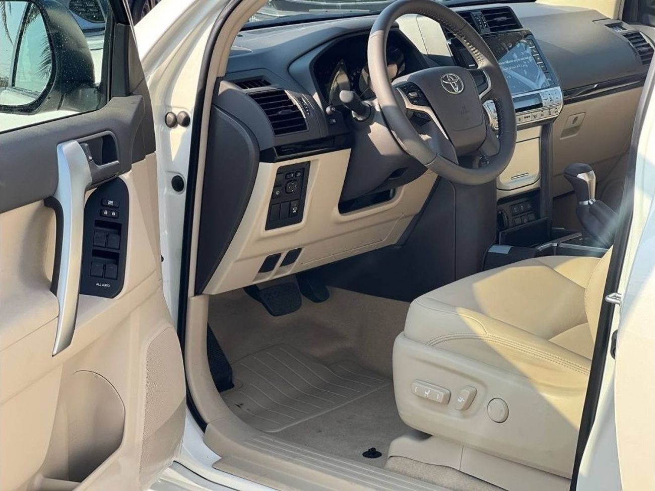 Toyota Prado 4.0L V6 TXL BLACK EDITION PTR A/T // 2023 // HIGH OPTION WITH LEATHER & POWER SEATS , REAR & FRONT C