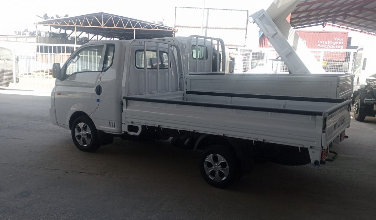 Hyundai H 100 H100 Super Cab Cargo Truck