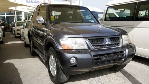 Mitsubishi Pajero GLS V6