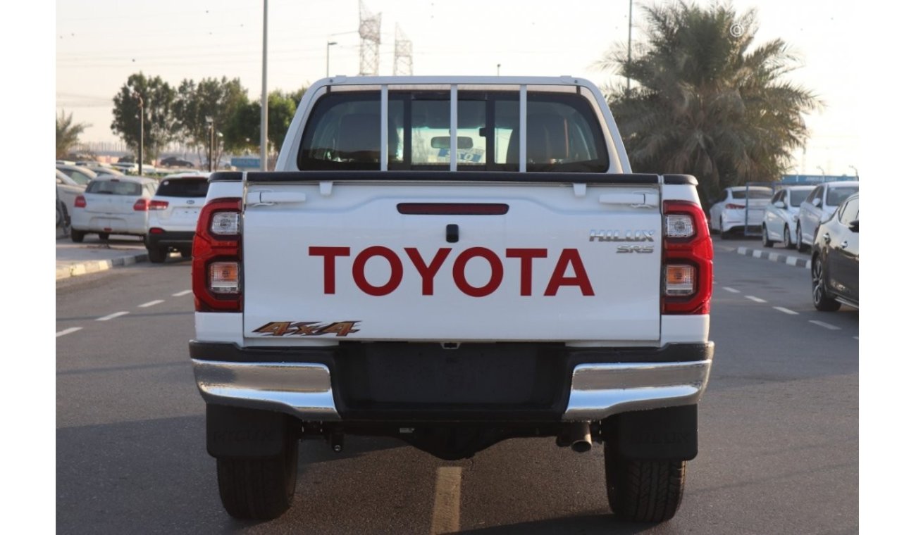 Toyota Hilux SR5 - 2.7L 4X4 Push start, Automatic, 2021