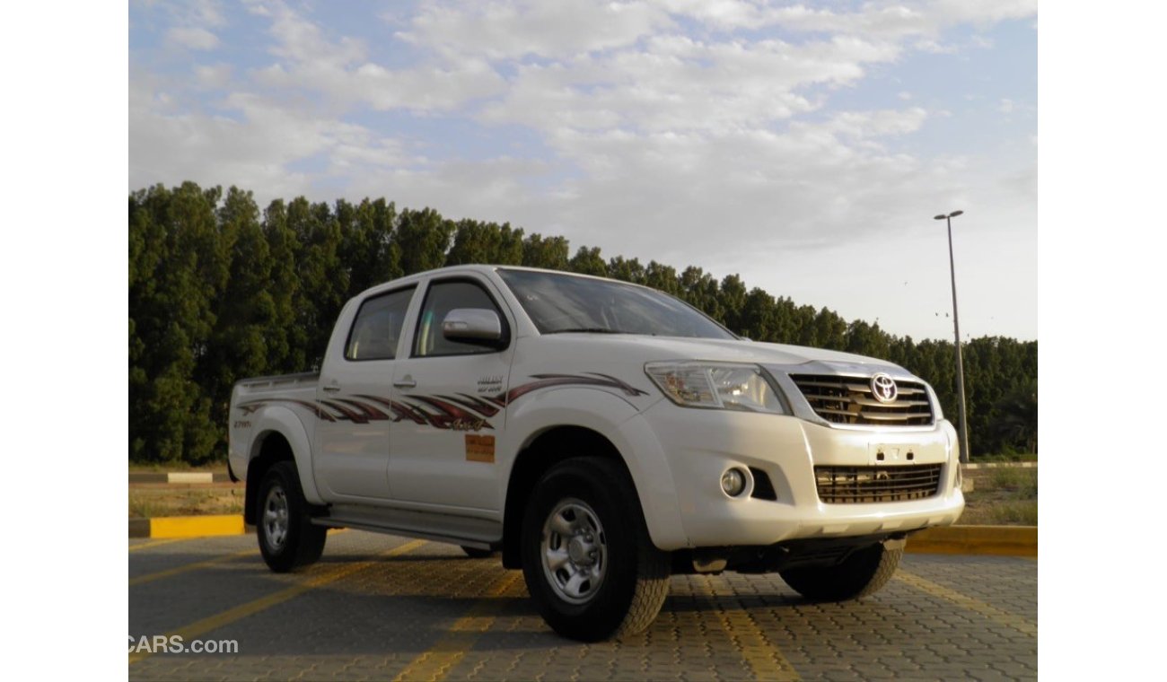 Toyota Hilux 2014 4X4 Ref#62