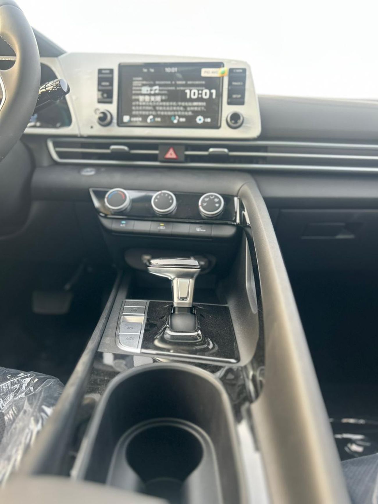 Hyundai Elantra Hyundai Elantra ELITE | 1.5L PETROL | SUNROOF WITH LEATHER | CHINESE SPECS