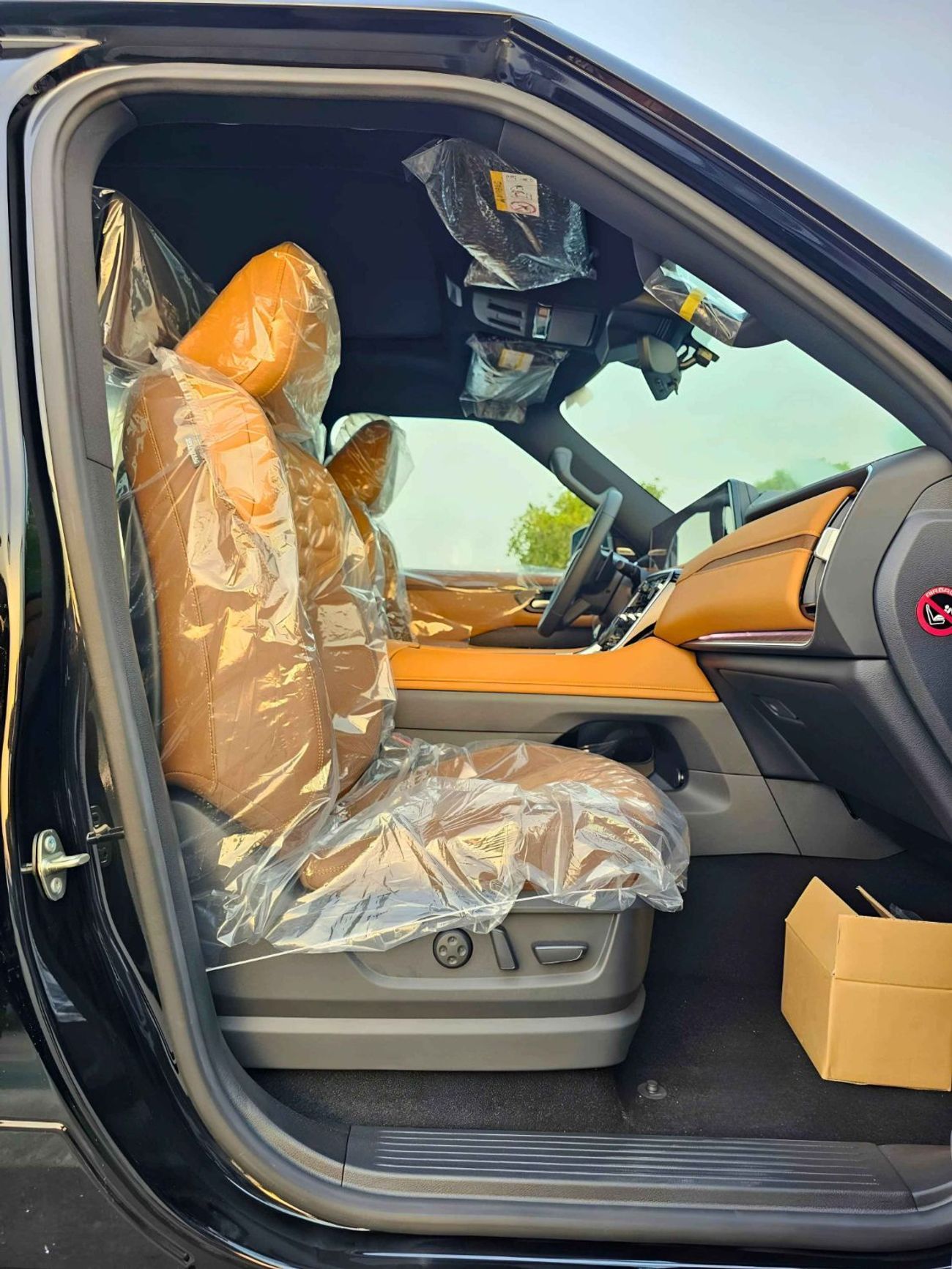 نيسان باترول SE PLATINUM | 3.8L V6 PETROL | 360* CAMERA | POWER SEATS | FULL OPTION (CODE # SE PLATINUM)