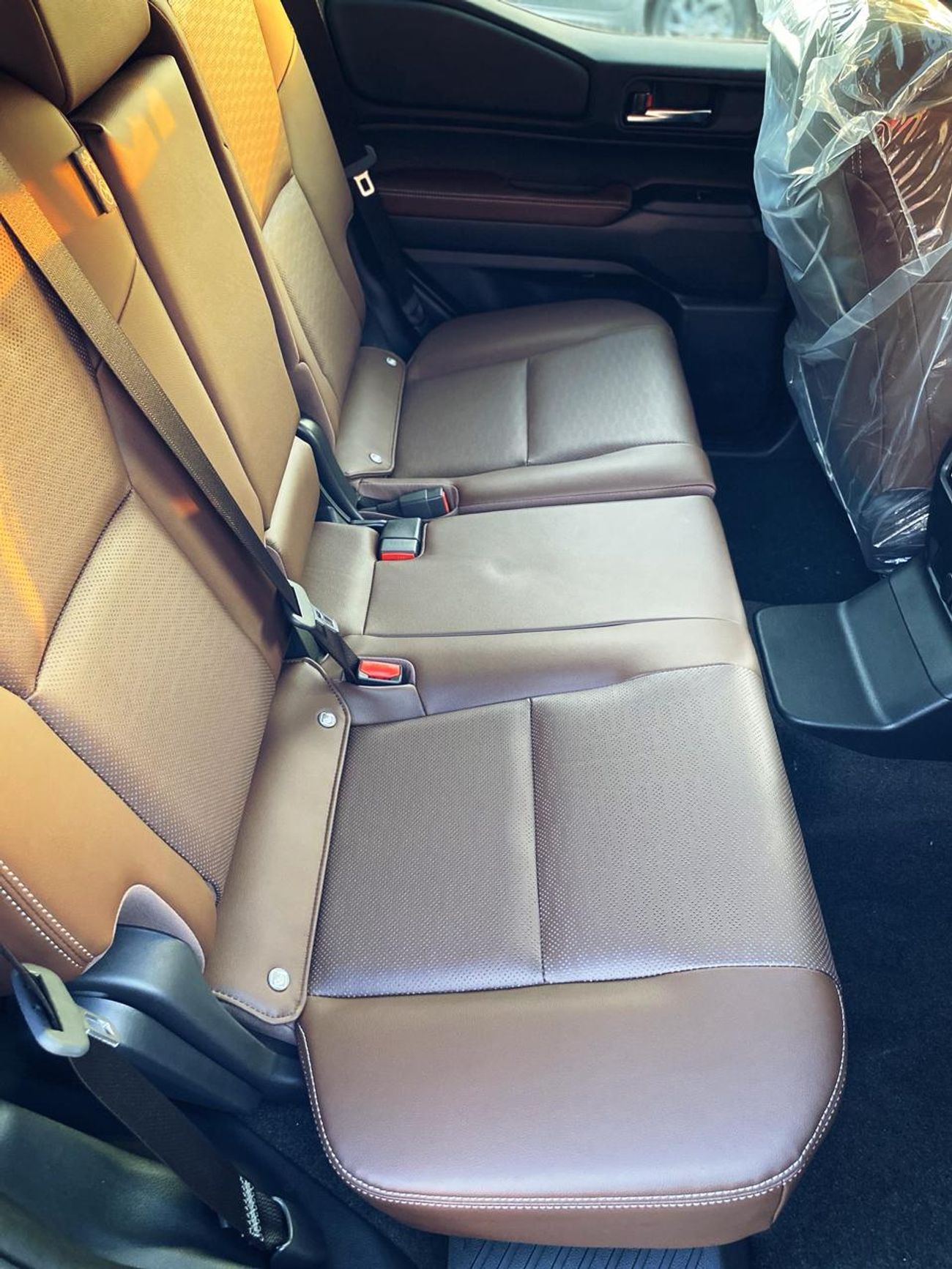 Toyota Prado Adventure Dual Tone 2.4T