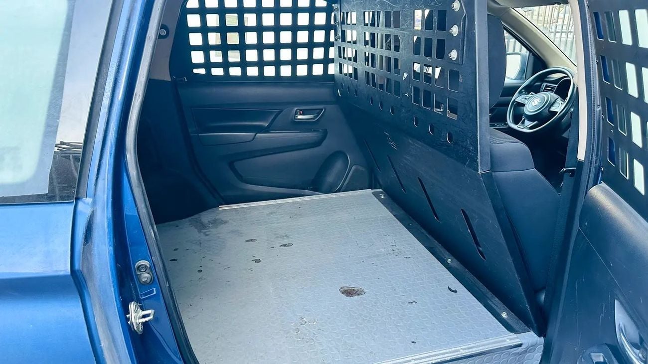 سوزوكي ايرتيغا 1.5L GL Delivery Van | 2 Seater | Certified Pre-owned | NO CONVENIENCE FEES l