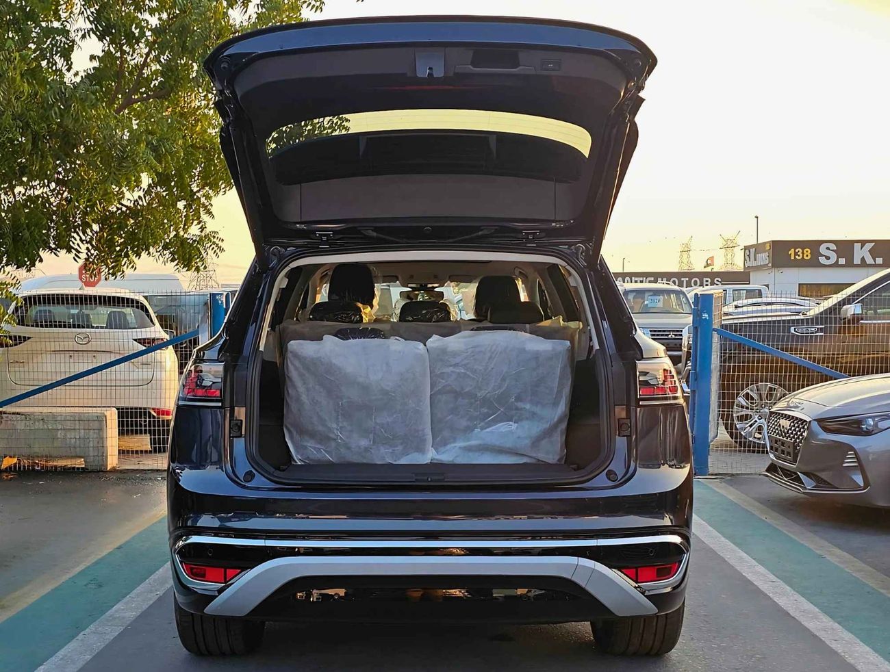 فولكس واجن ID.6 CROZZ PRO / 360* CAMERA / HEAD UP DISPLAY / CODE # 68095