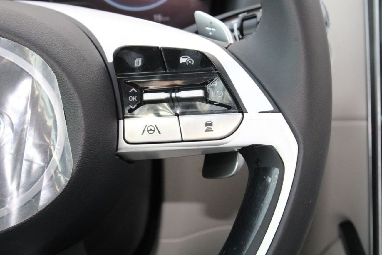 هيونداي توسون HYUNDAI TUCSON 2.5L PETROL 4WD ROYAL PLUS AUTO