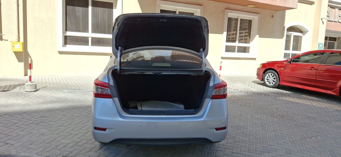 نيسان سنترا SV 1.6 | بدون دفعة مقدمة | اختبار القيادة في المنزل