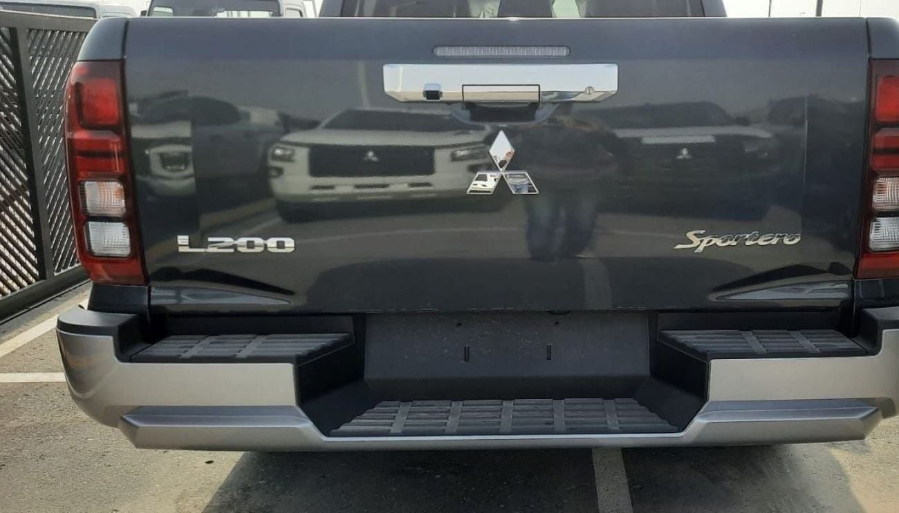 ميتسوبيشي L200