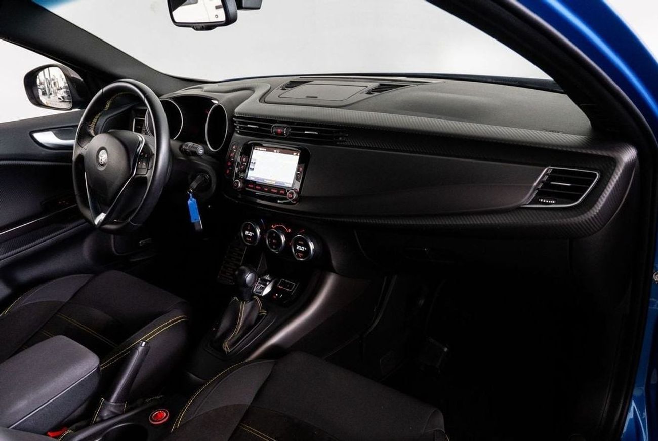 ألفا روميو جوليتا Veloce / Alfa Romeo Warranty & Alfa Romeo Service Contract