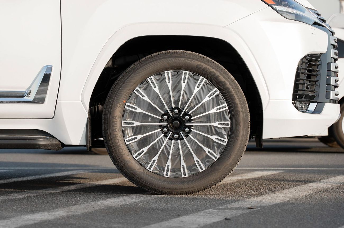 Lexus LX 700h 2026 Lexus LX700h VIP 3.5L Petrol AT (White - Orange)