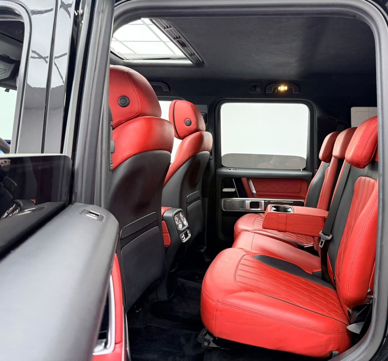 Mercedes Benz G63 AMG STANDARD 2019 Mercedes Benz G63 AMG Double Night Package, Warranty, Full MB Service History, GCC