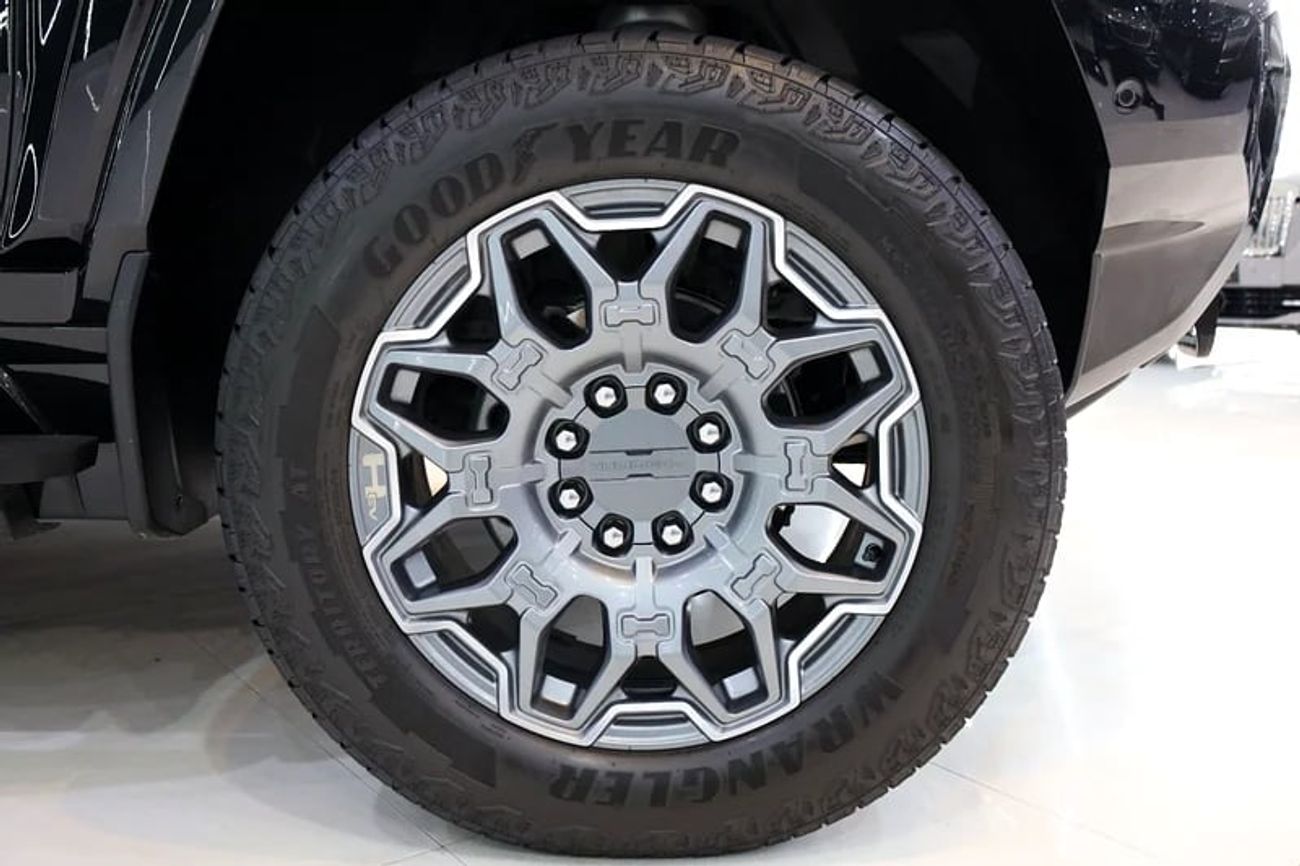 جي أم سي همر EV SUV