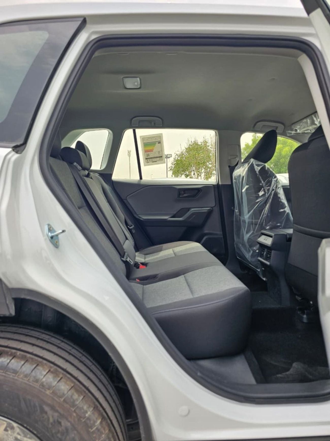 Toyota RAV4 LE || 2.0L PETROL V4 AWD | 10.5" TOUCHSCREEN DISPLAY | REAR CAMERA (CODE # RVPLEF)