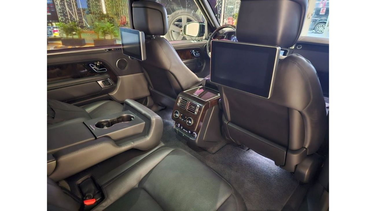 Land Rover Range Rover 2018 LWB Range Rove 5.0L Supercharged /Clean Title / Good Condition