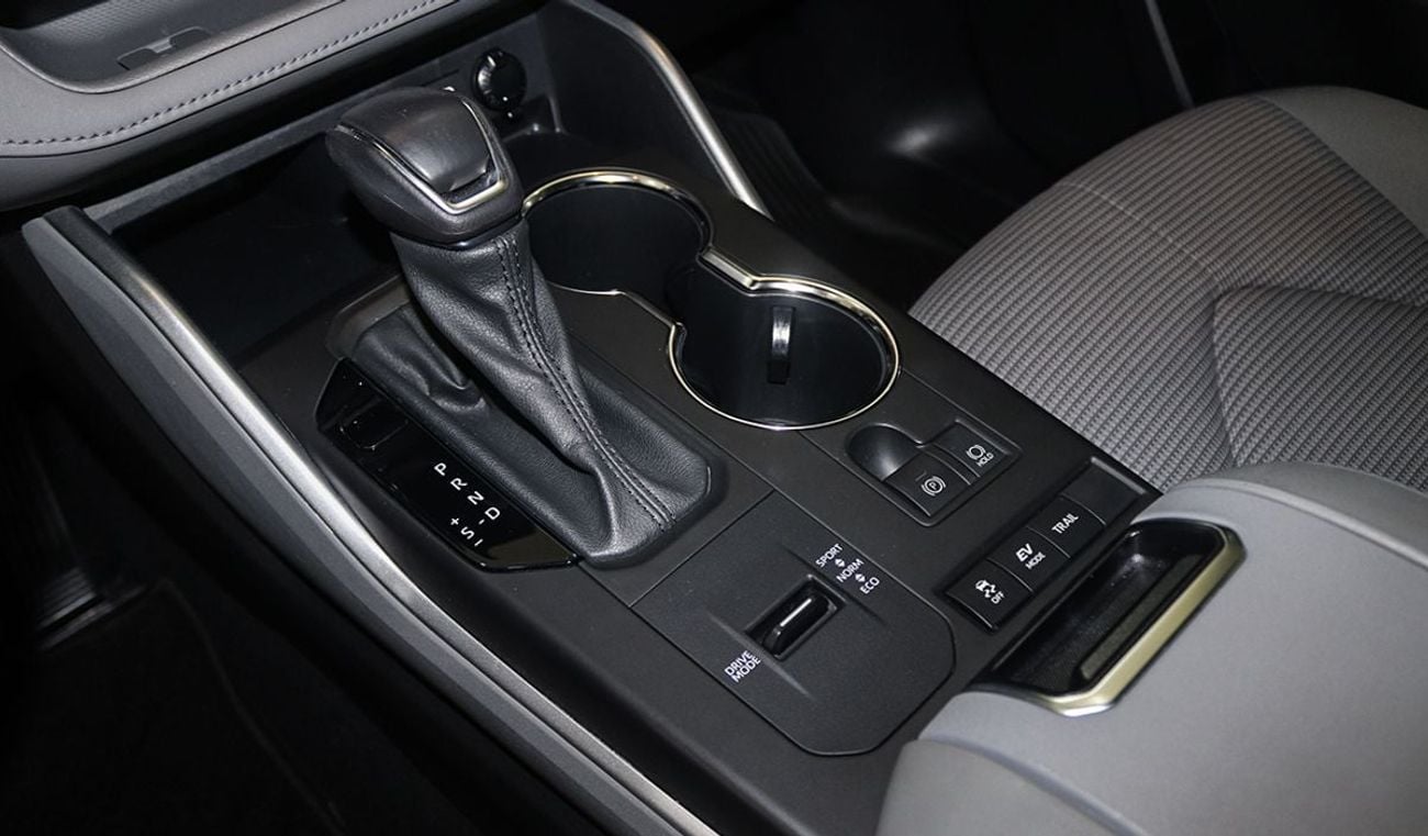 Toyota Highlander 2022 Model Toyota Highlander GLE, 2.5L Hybrid AWD A/T