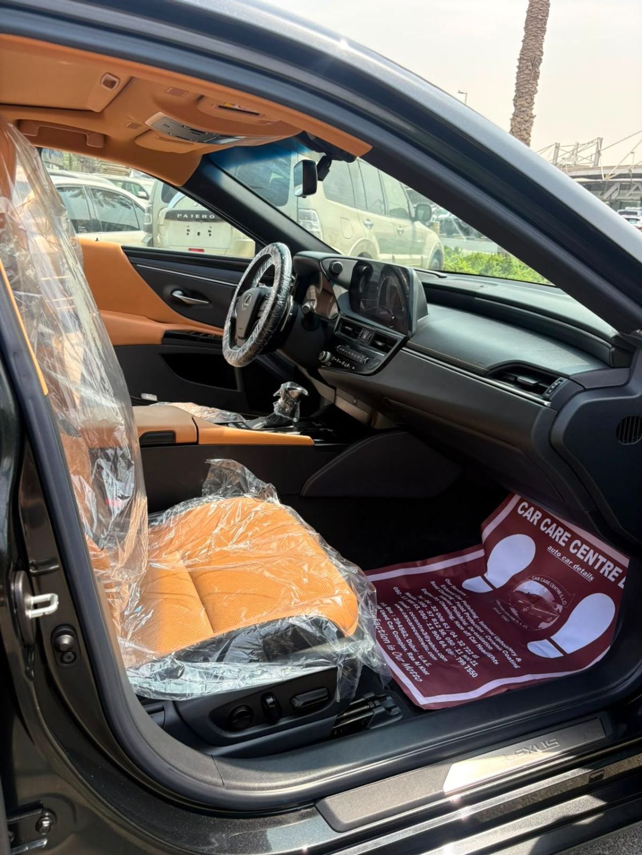 لكزس ES300h HYBRID PLUS LEXUS ES 300 Hybrid 2.5L Premier Option 2023 Model