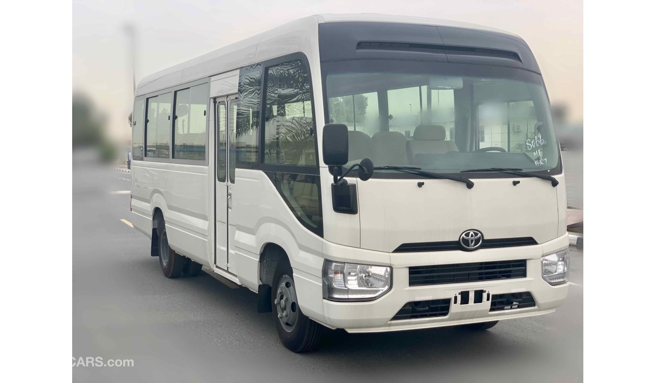 Toyota Coaster 2019 - V6 — 4200cc — DIESEL— 30 SEAT -- 2 POINT SEAT BILT -- ORIGINAL FABRIC SEAT --- AUTOMATIC DOOR