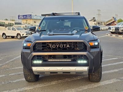 Toyota 4Runner LIMITED faceleft 2025 ( sunroof, 4x4, leather seat and 7 seater)